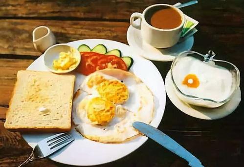 吃瓜吃饼文案搞笑图片